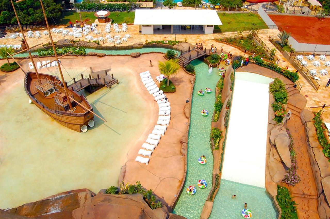 Caldas Novas Imperio Romano Com 1 Dia No Acqua Park Εξωτερικό φωτογραφία