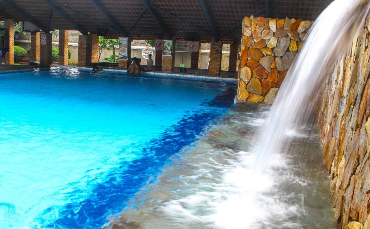 Caldas Novas Imperio Romano Com 1 Dia No Acqua Park Εξωτερικό φωτογραφία