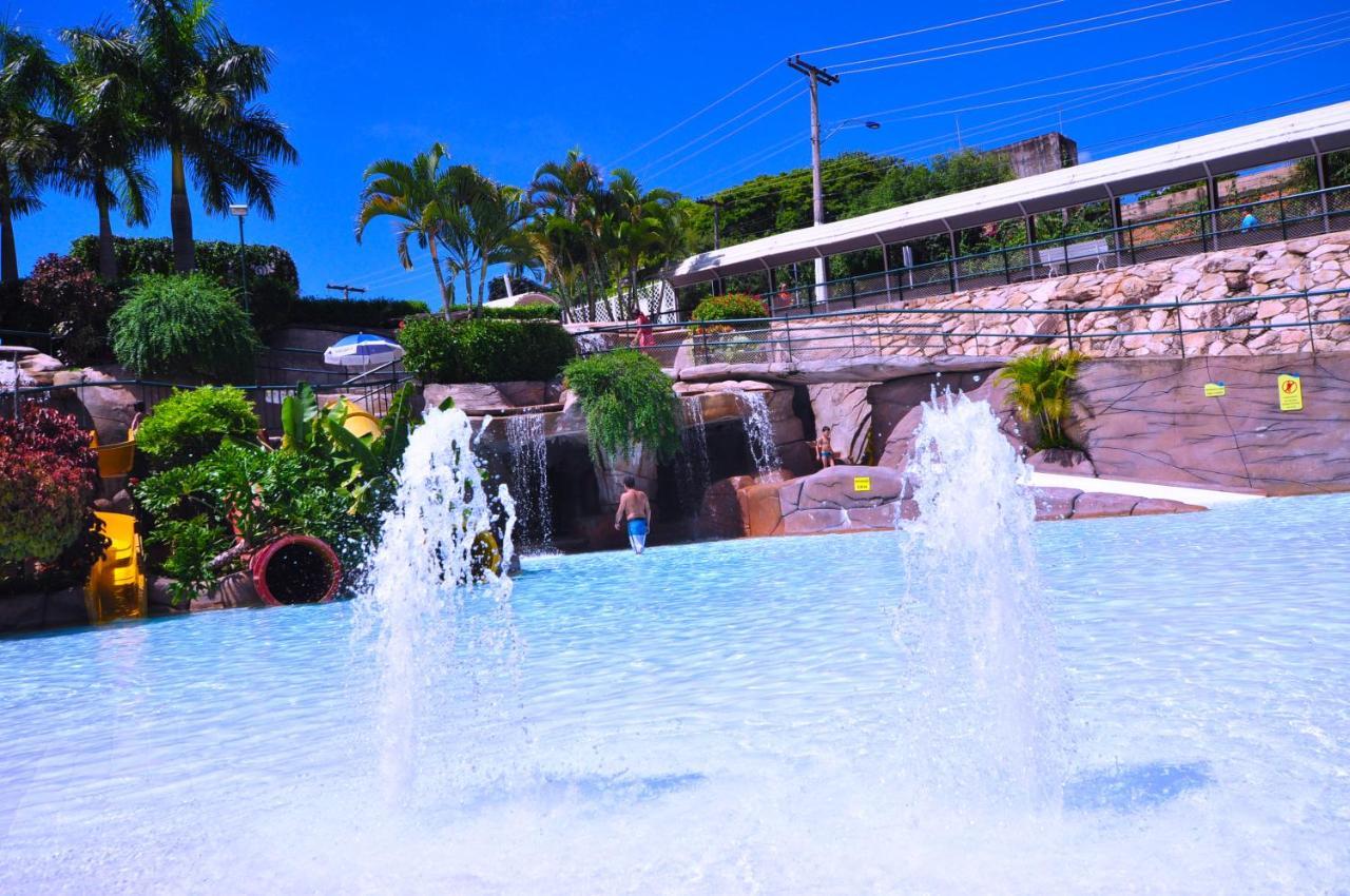 Caldas Novas Imperio Romano Com 1 Dia No Acqua Park Εξωτερικό φωτογραφία