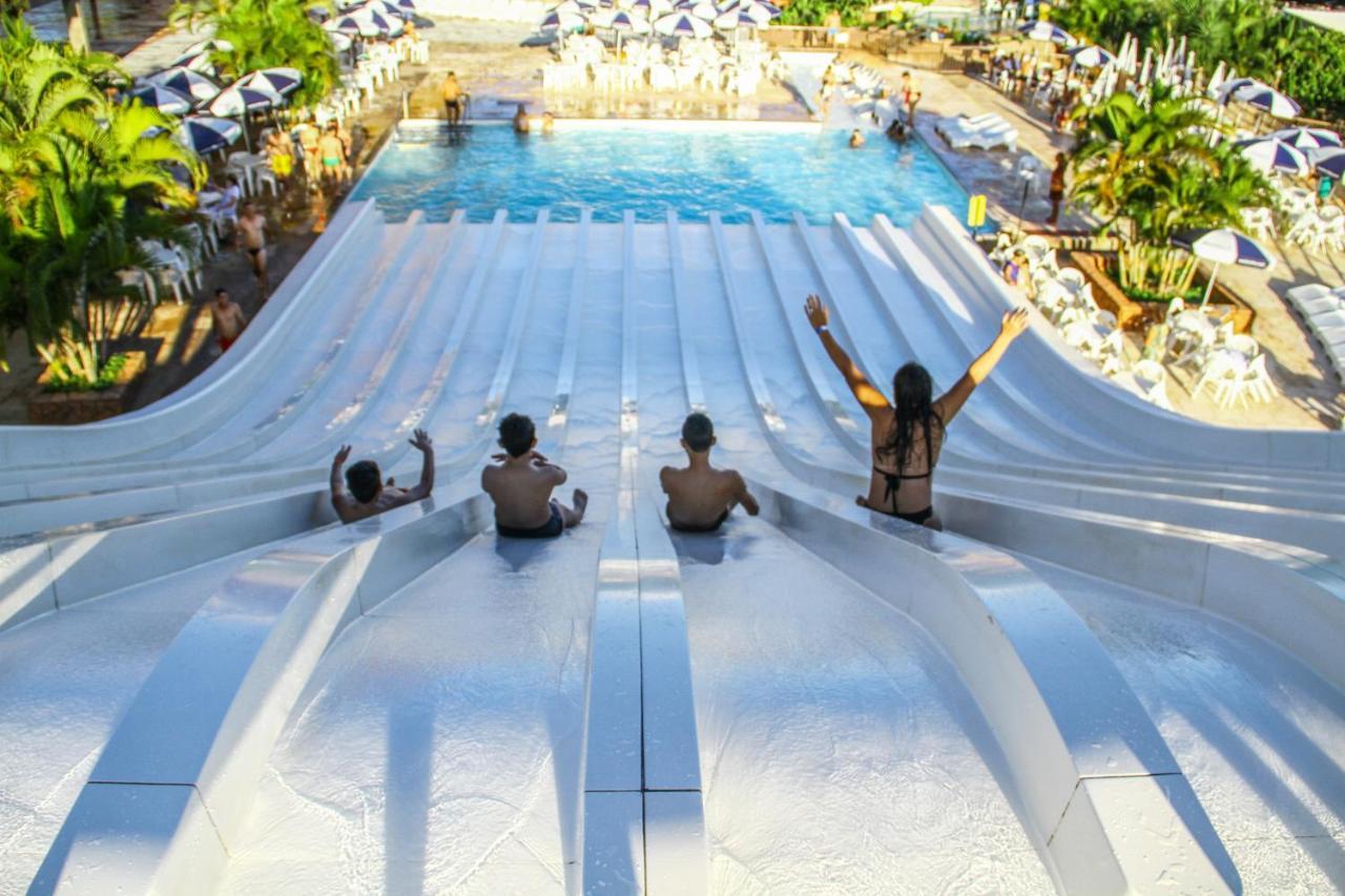 Caldas Novas Imperio Romano Com 1 Dia No Acqua Park Εξωτερικό φωτογραφία